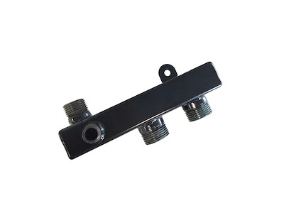 Coolant manifold